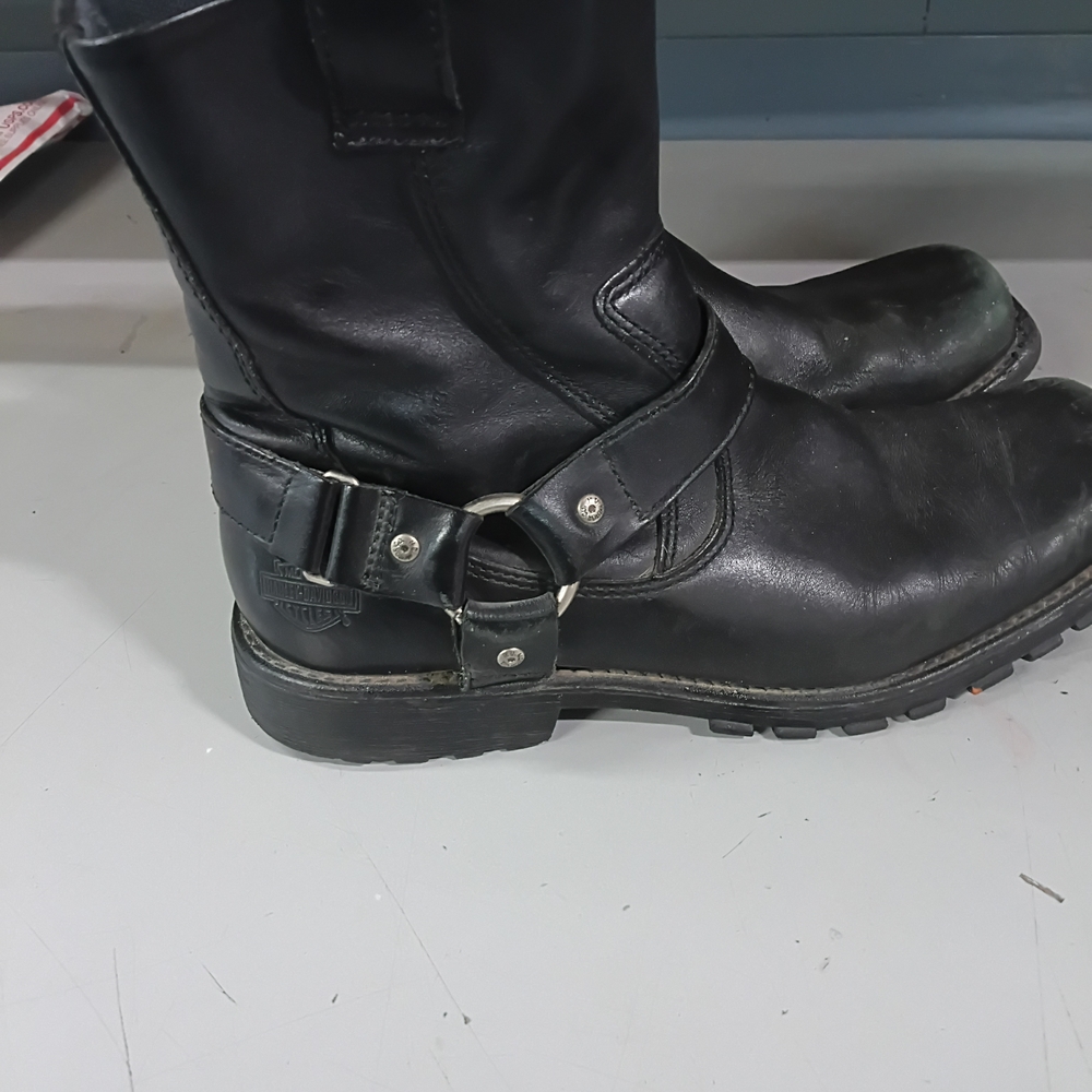 Harley-Davidson Black Leather Boots with Buckle - Picture 3 of 13